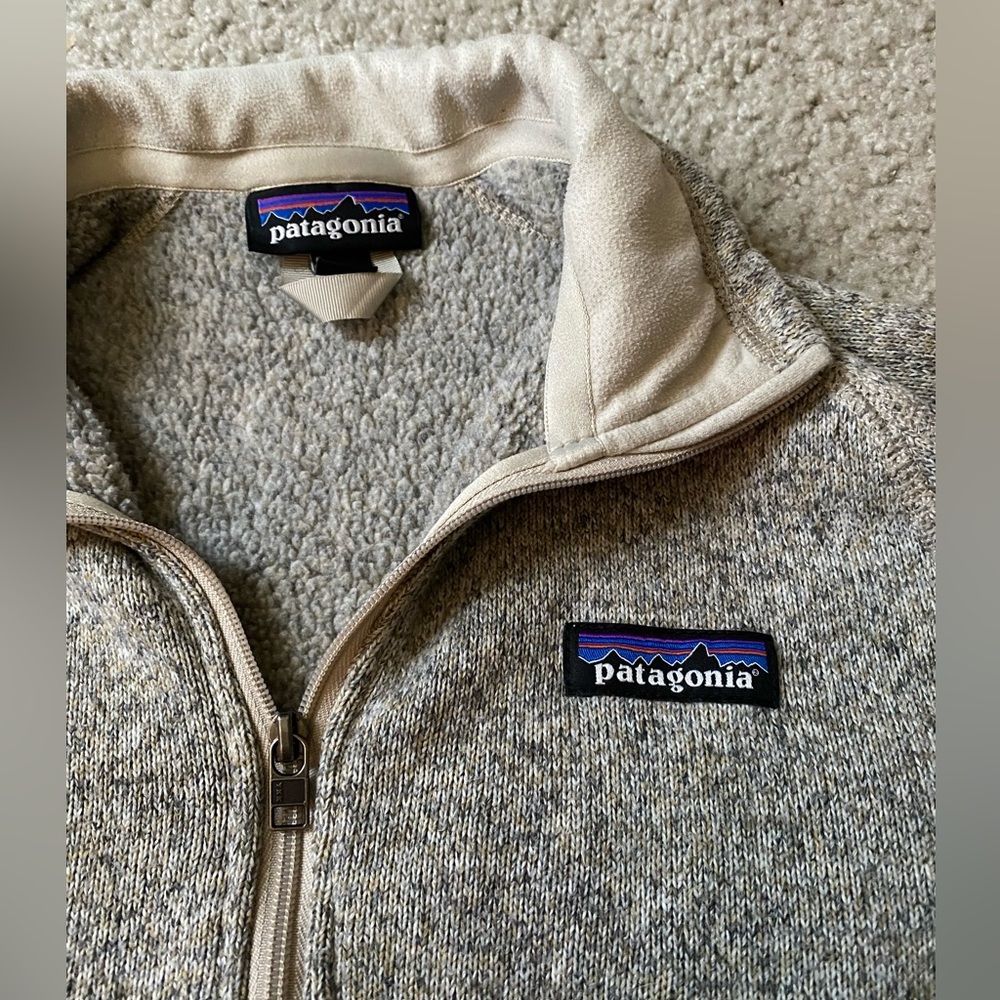 Women’s Patagonia Tan/Creme Pullover Quarter-Zip Sweatshirt